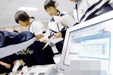 2013��߿��W�ψ����_ʼ �󿼿�����ص����P���������{��