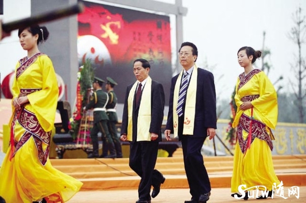 �׌������A���׵۹�������_Ļʽ���ʼ�Ӱ