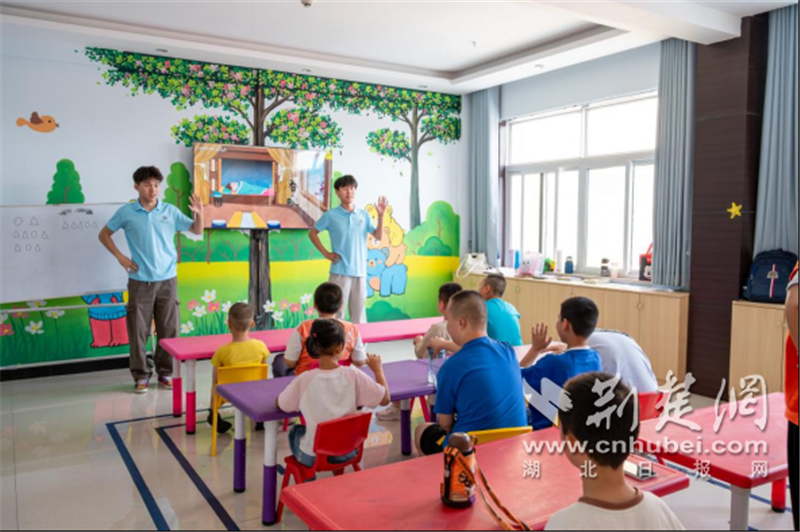 ���G���W����h������W���`��ٸ��S�� ��Ȏͷ������ǵĺ��ӡ�