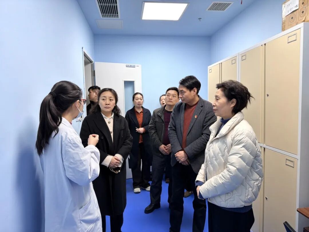 ����һ��  ���}���\ �����D�ױ������|���D�Ͱlչ