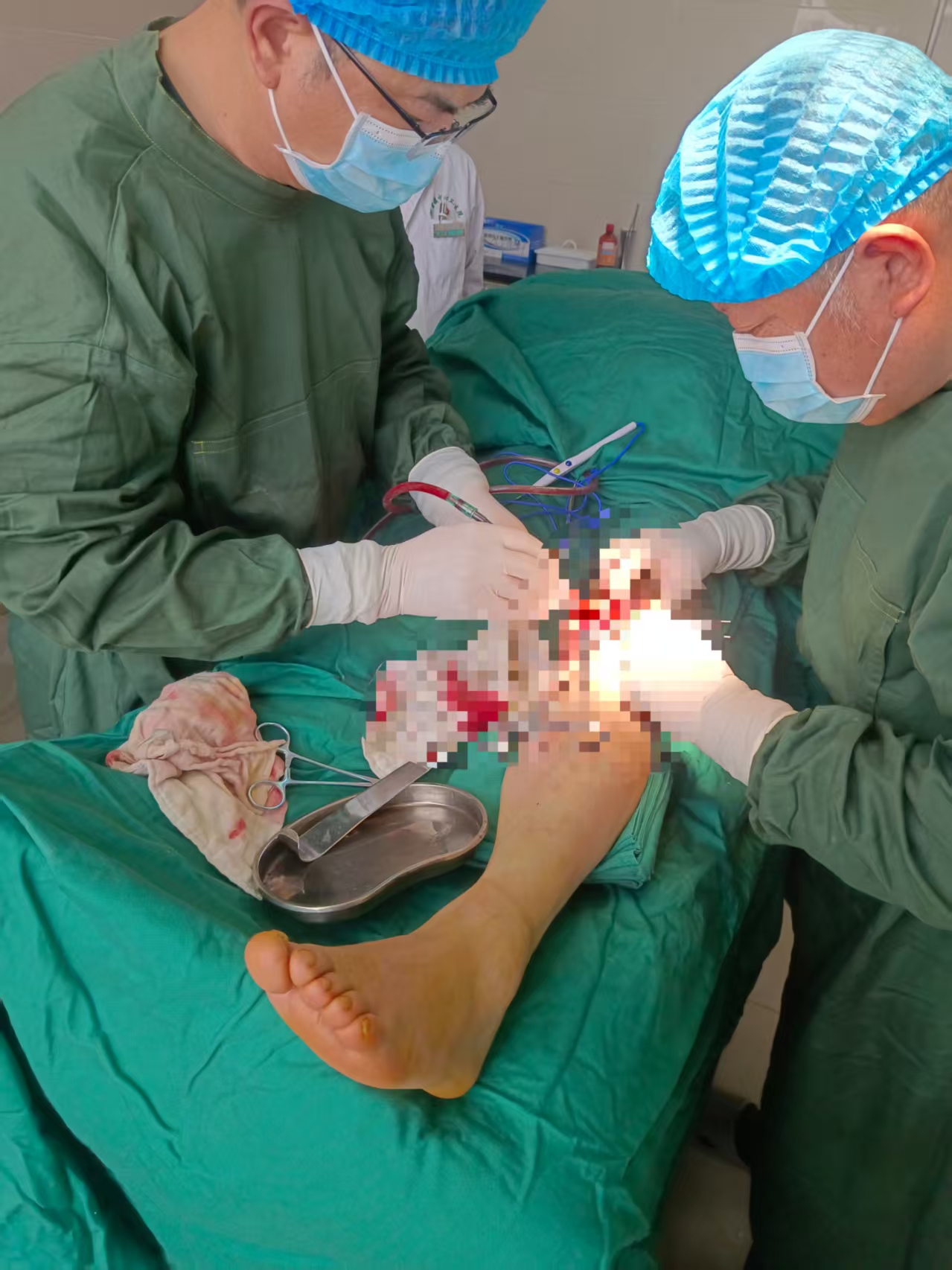 �ε�������l��Ժ�ɹ��_չ�x��䓰�ȹ̶����g