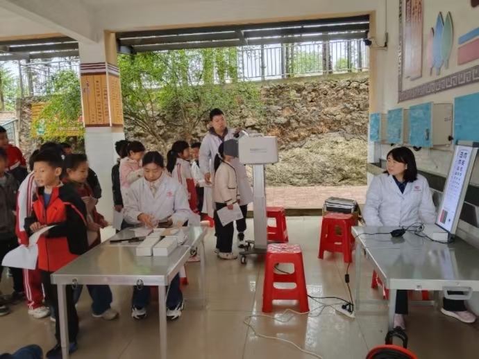 ����С�W�_չ�W��ҕ���Y����