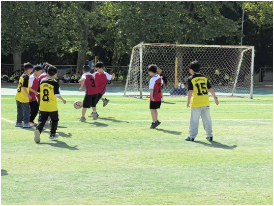 �߳���С�W(xu��)�e�д�������\�ӕ�