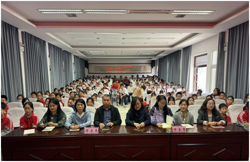 ����(y��u)���I(y��ng)�̭h(hu��n)���������^(q��)��(sh��)�(y��n)С�W(xu��)�_(k��i)չ�W(xu��)��������(sh��)��x���qՓِ